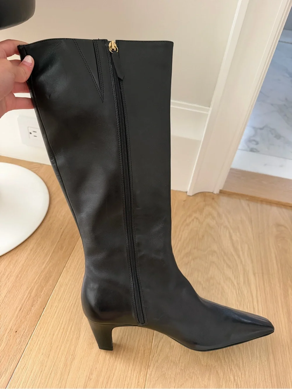 SCHULTZ NEVER BEEN WORN Black Pointed Toe Over-The-Knee Boots